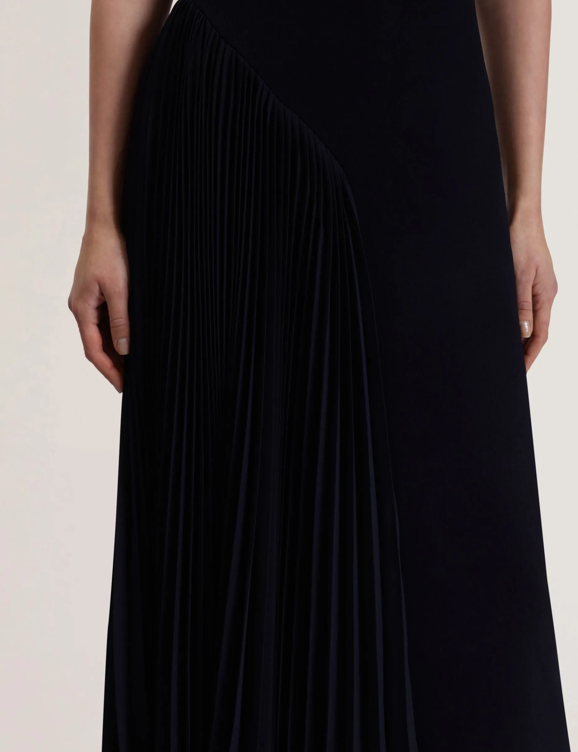 Pleated Panel Sleeveless Knitted Midi Dress