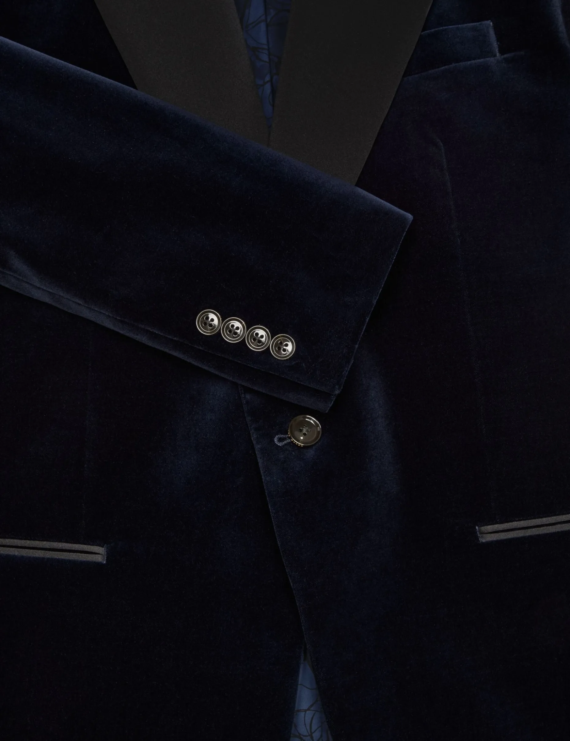 Velvet Single Breasted Tuxedo Jacket